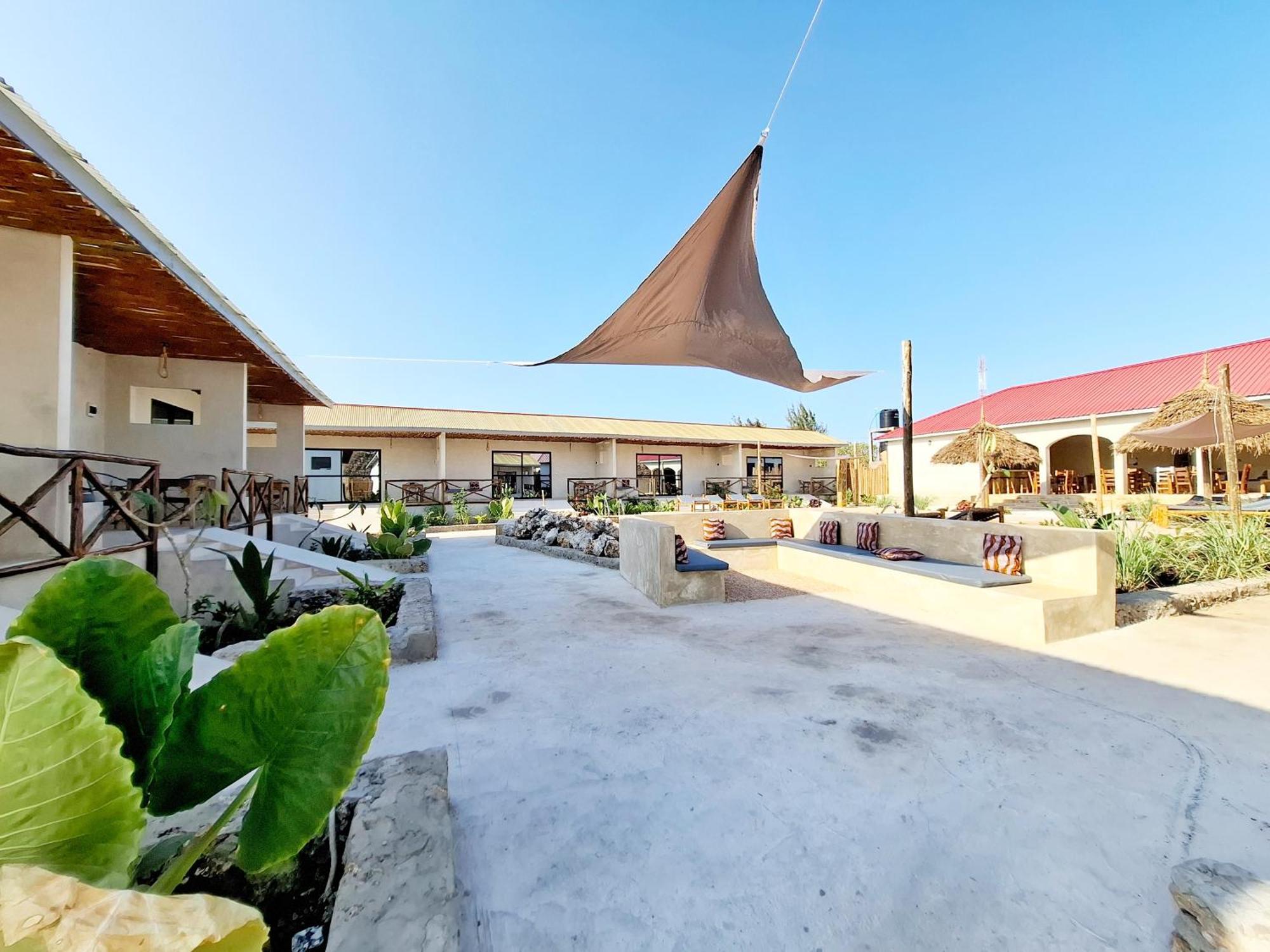 Hotel Blooming Zanzibar Jambiani  Esterno foto