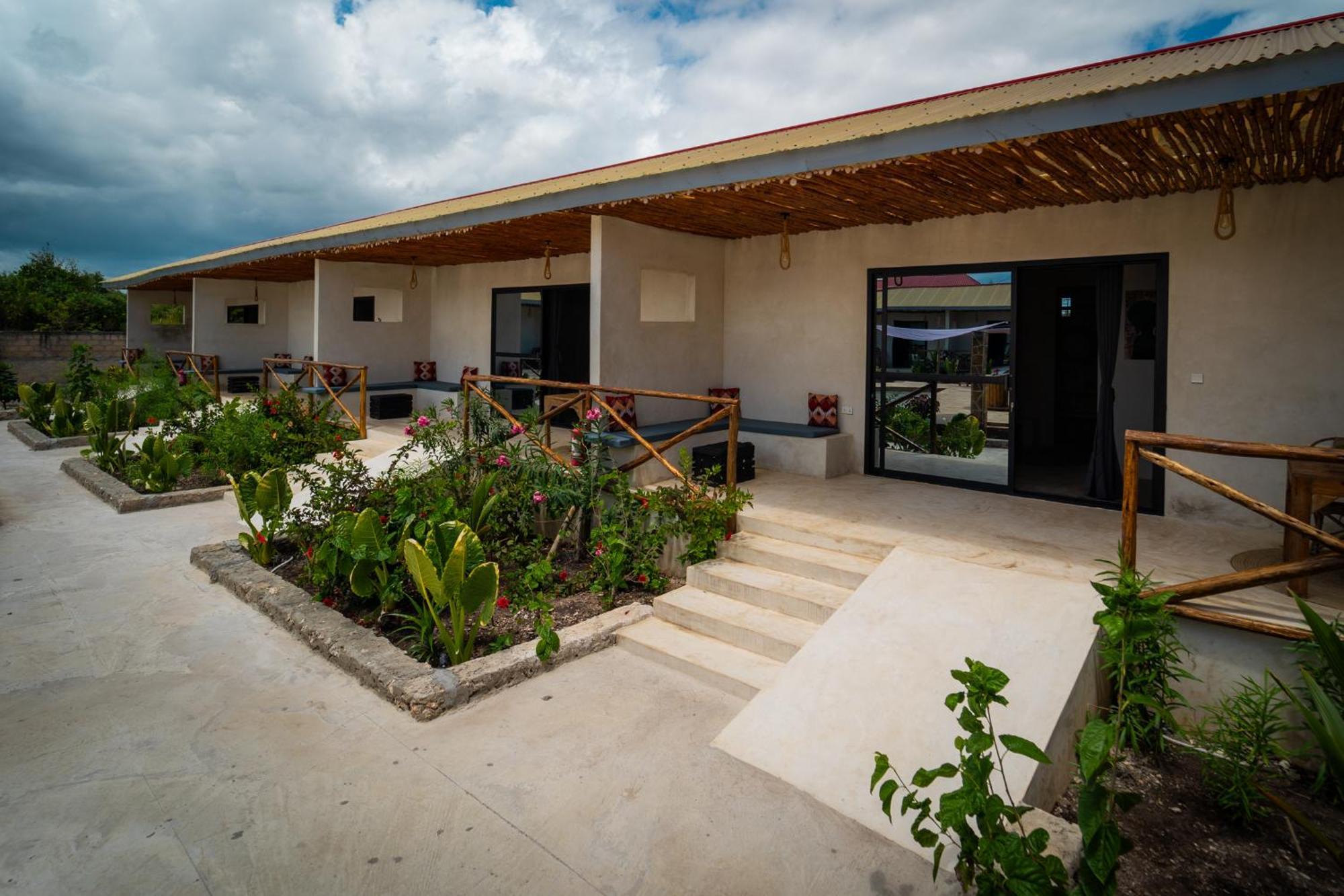 Hotel Blooming Zanzibar Jambiani  Esterno foto